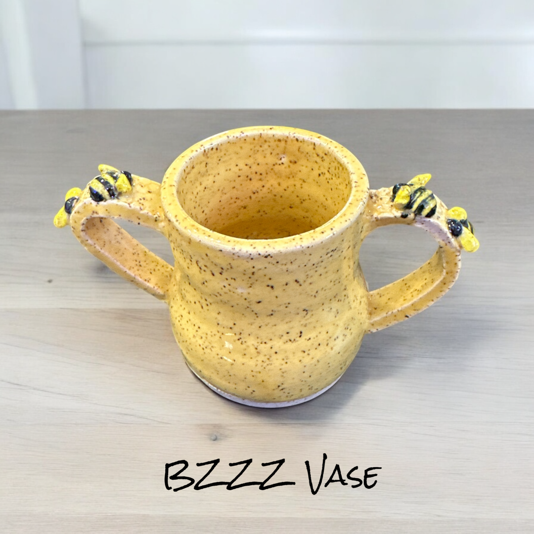 Bzzzz Vase